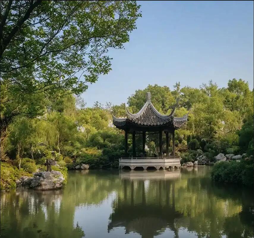 福建雨寒零售有限公司